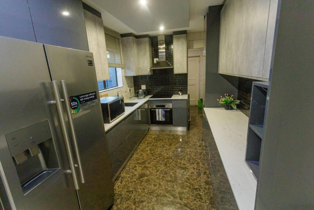 Cozier Glitz Vila Cidade Do Cabo Exterior foto