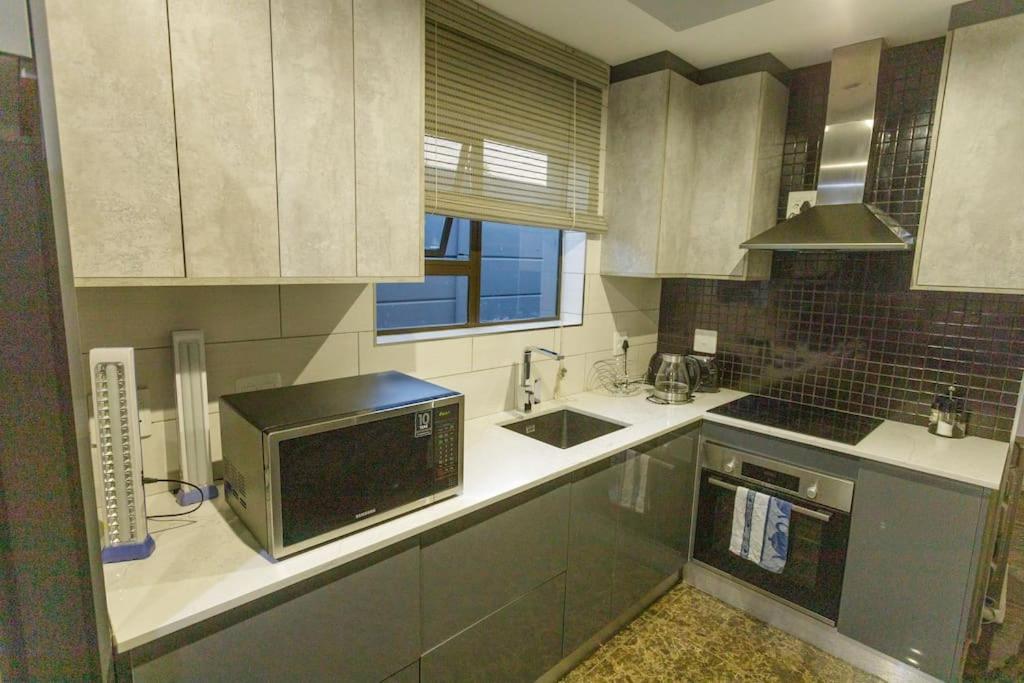Cozier Glitz Vila Cidade Do Cabo Exterior foto
